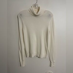 Ann Taylor  Ivory Turtleneck Super Soft Sweater Size XSMALL
